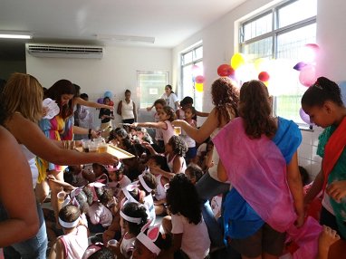 Páscoa no Orfanato Santa Rita de Cássia